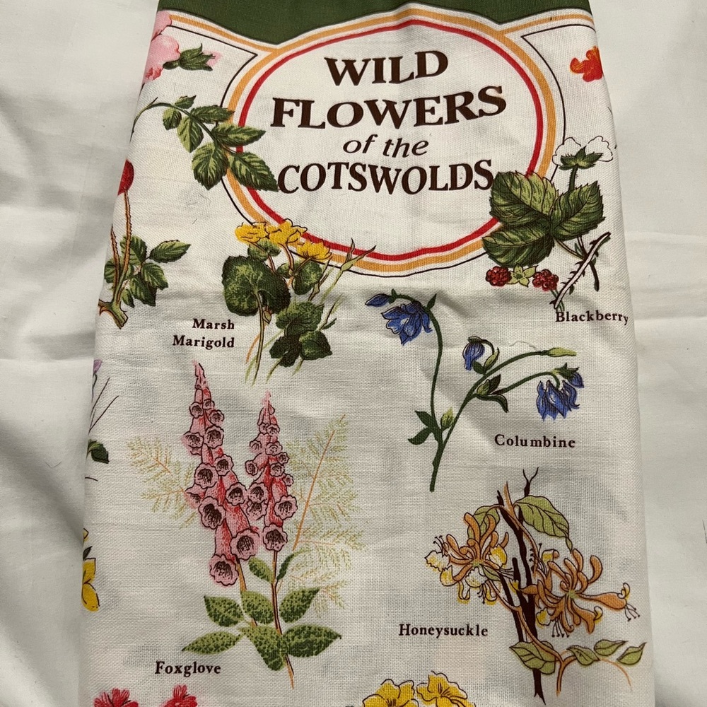 Dish towel from Harrods___London. NEW.